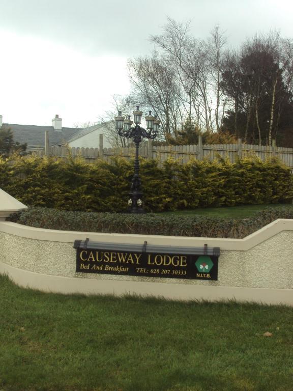Causeway Lodge Bushmills Extérieur photo